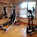 Otel Midi 4*