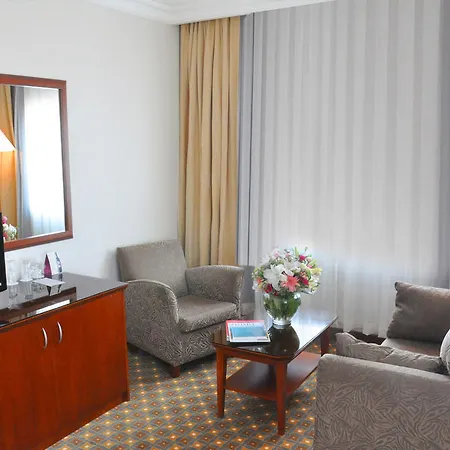 Hotel Midi 4*