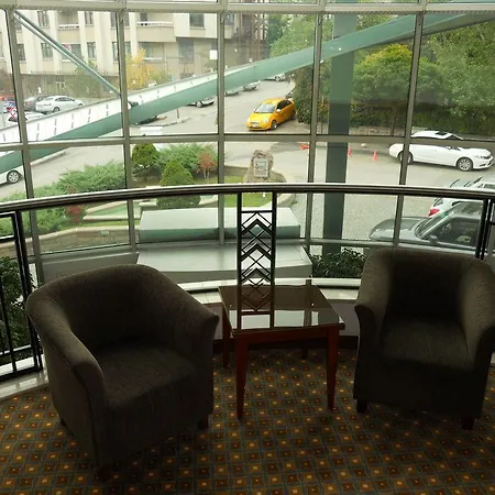 Hotel Midi