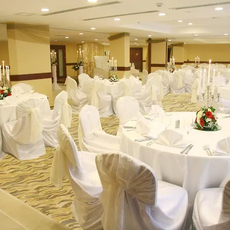 Hotel Midi 4*